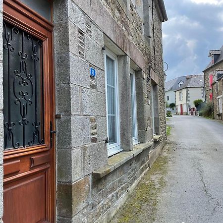 Gite - Val Couesnon Saint-Ouen-de-la-Rouerie Exterior photo